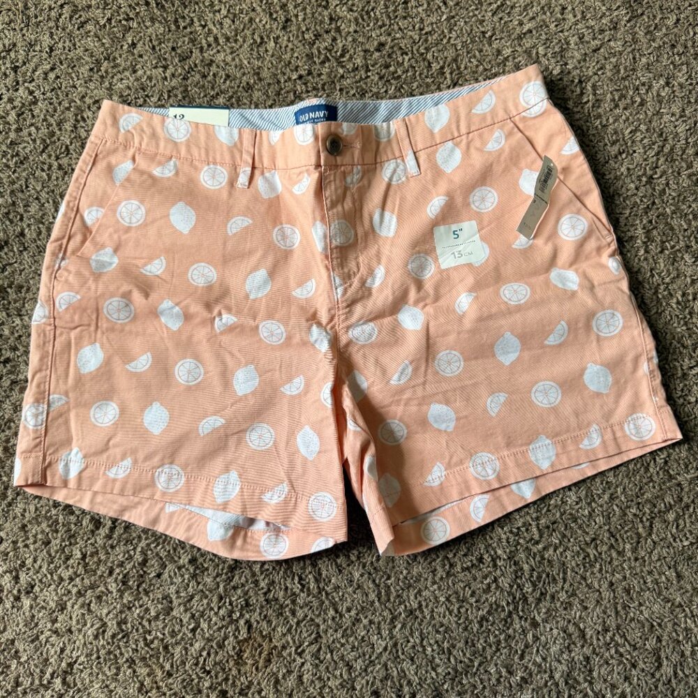 NWT Old Navy San Francisco California Shorts with Oranges and Tangerine Color